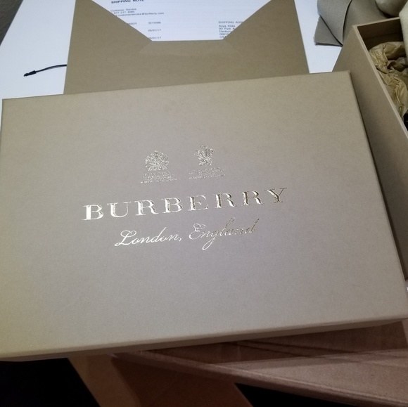 BURBERRY Leather, House Check And Snakeskin Clutc - Picture 7 of 7